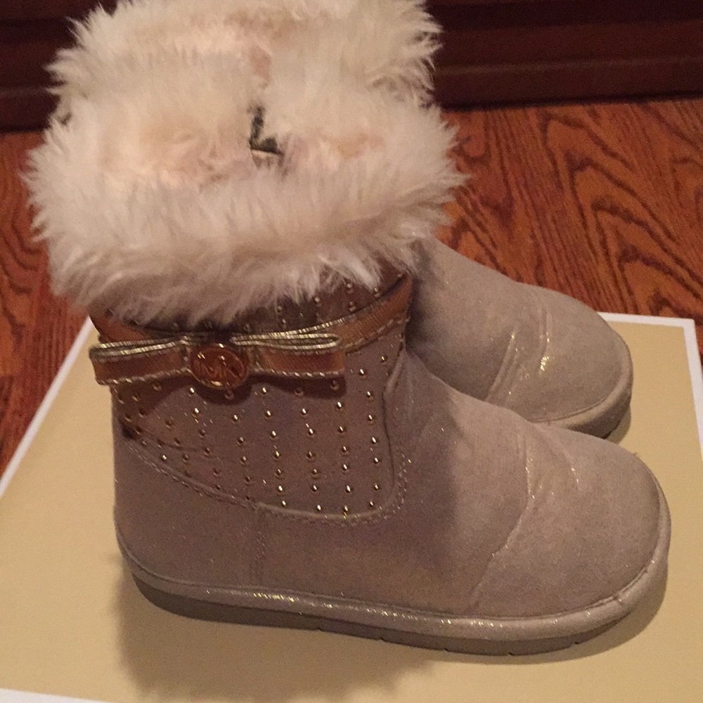Michael kors toddler girls fur lined boots